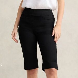 Blue Illusion NWT Bengajean Black Bermuda shorts